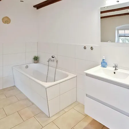2 Bedroom Nice In Kuckssee Ot