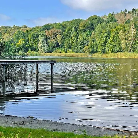 2 Bedroom Nice In Kuckssee Ot Apartment Lapitz