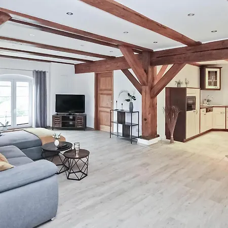 Apartment 2 Bedroom Nice In Kuckssee Ot *